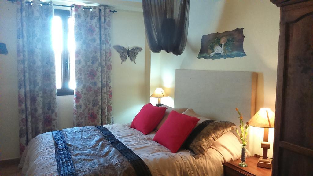 Hostal Rural Molino Del Bombo Aracena Quarto foto