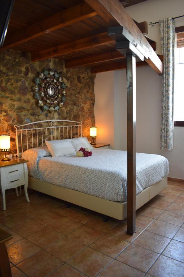 Hostal Rural Molino Del Bombo Aracena Exterior foto